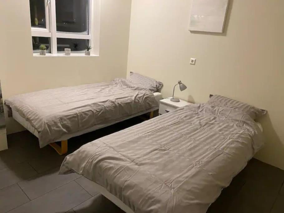 Husavik 2 Bedroom Apartment Dış mekan fotoğraf